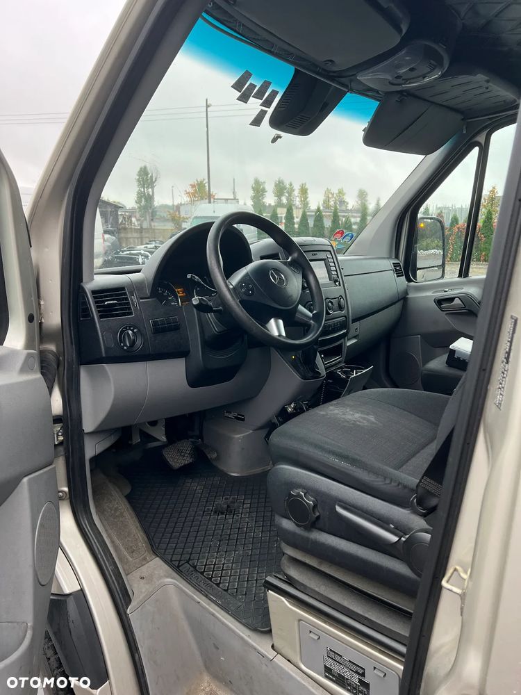 Mercedes-Benz sprinter - 8