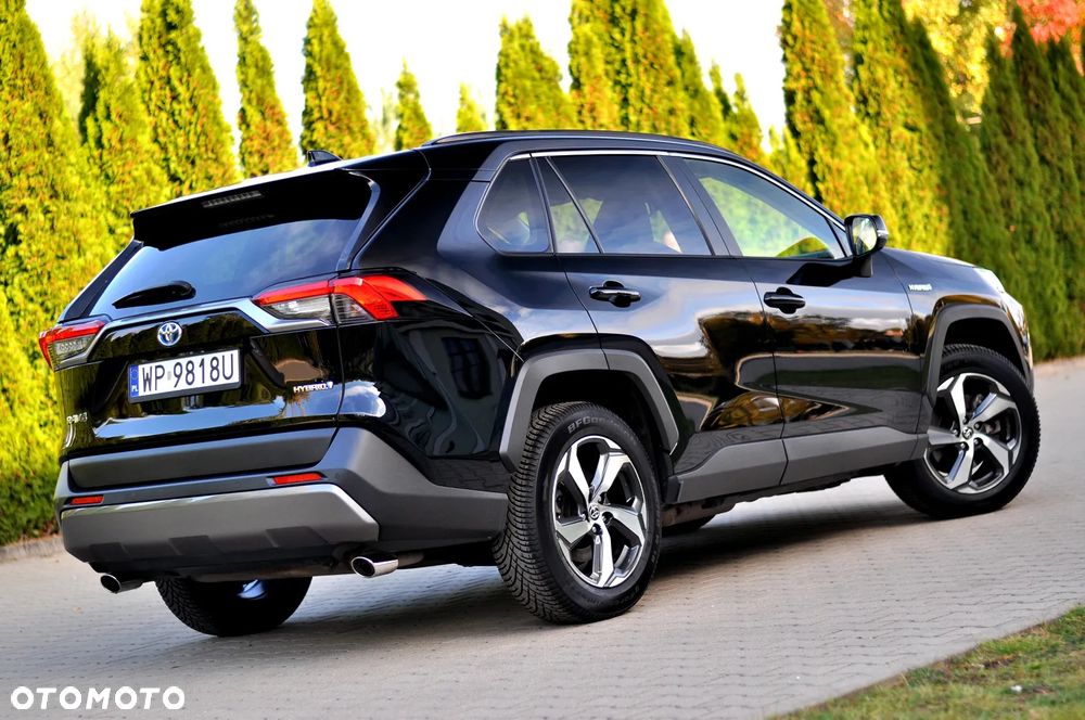 Toyota RAV4 - 18