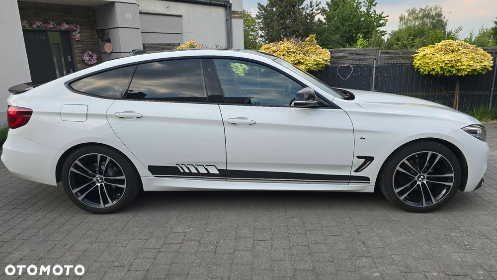 BMW 3GT 318d M Sport - 2