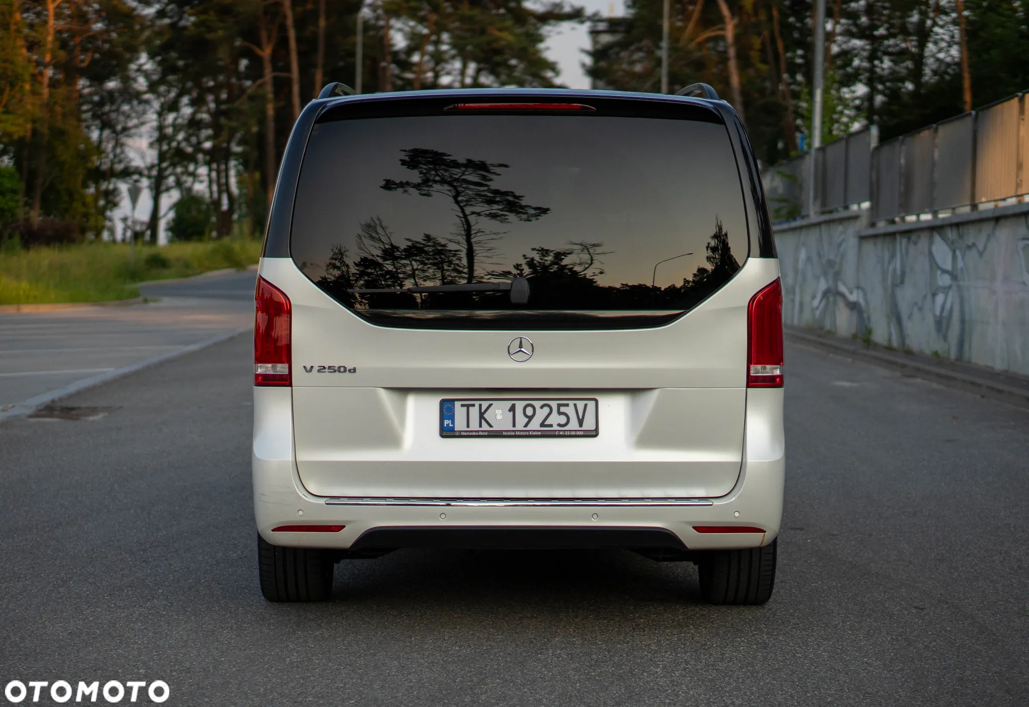 Mercedes-Benz Klasa V 250 d 4-Matic 7G-Tronic (d³ugi) - 7
