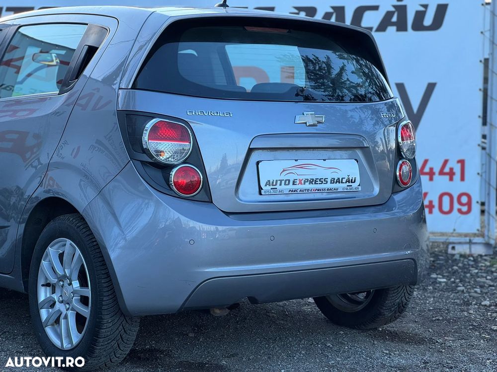 Chevrolet Aveo 1.6 LTZ - 18