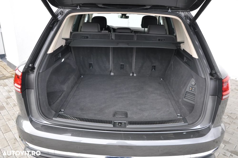 Volkswagen Touareg V6 TDI Atmosphere - 27