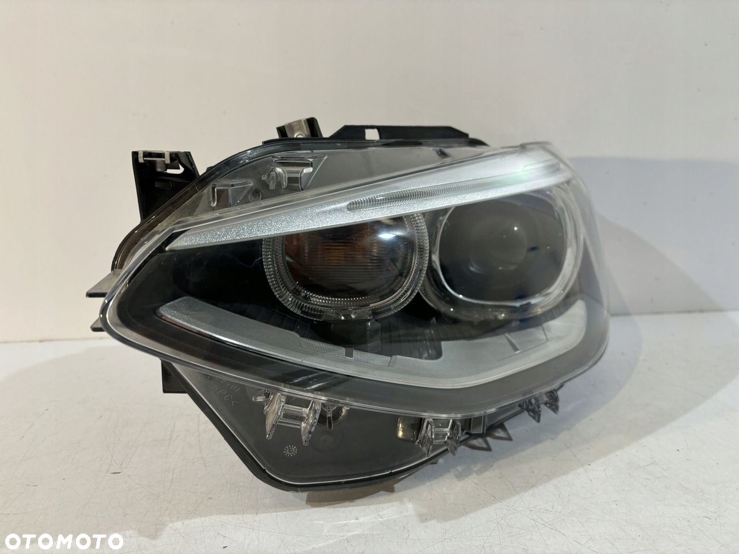 BMW 1 F20 F21 Lampa Bi-xenon Lewa - 17302 - 2