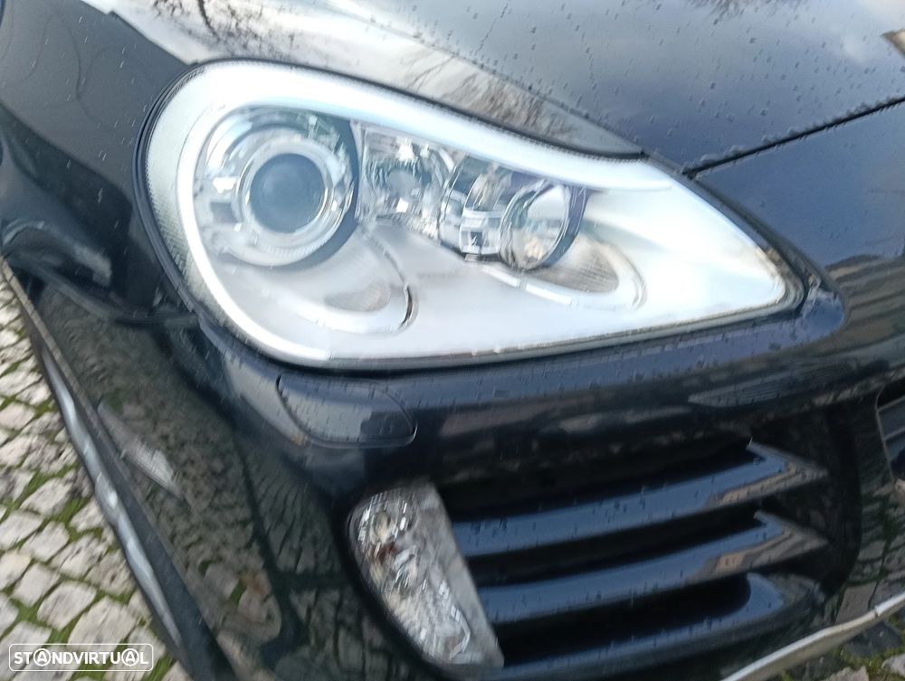 Porsche Cayenne Standard - 16