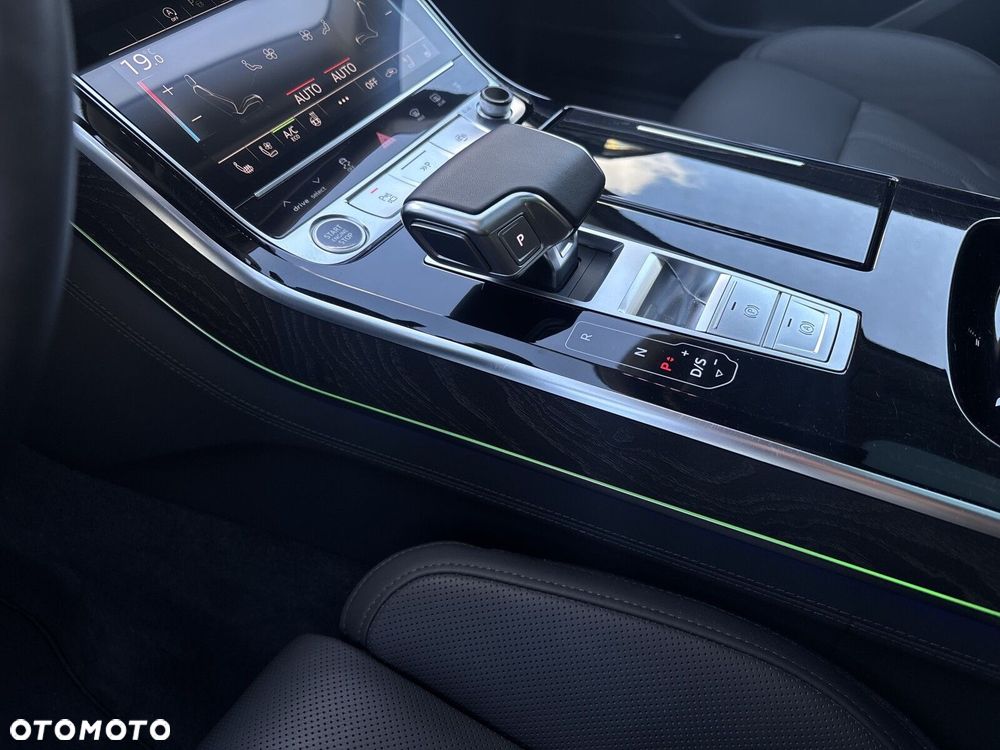 Audi A8 L 50 TDI mHEV Quattro Tiptr - 19