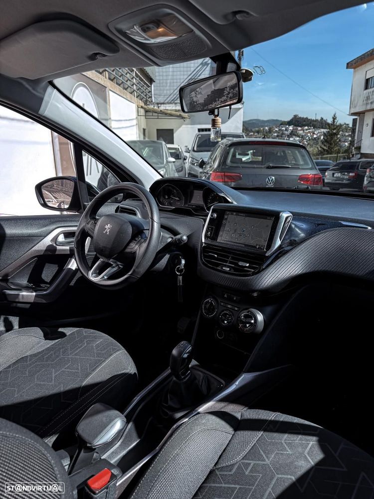 Peugeot 2008 1.6 BlueHDi Active - 8