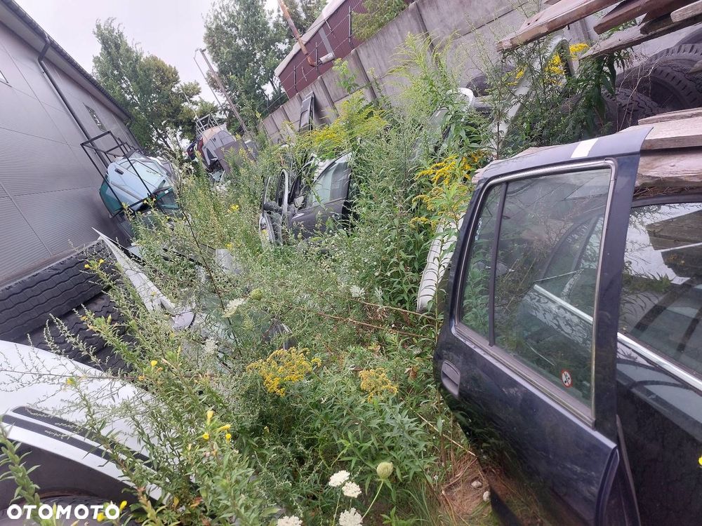 DRZWI KOMPLETNE PRAWY TYŁ KIA SPORTAGE I B4 - 5