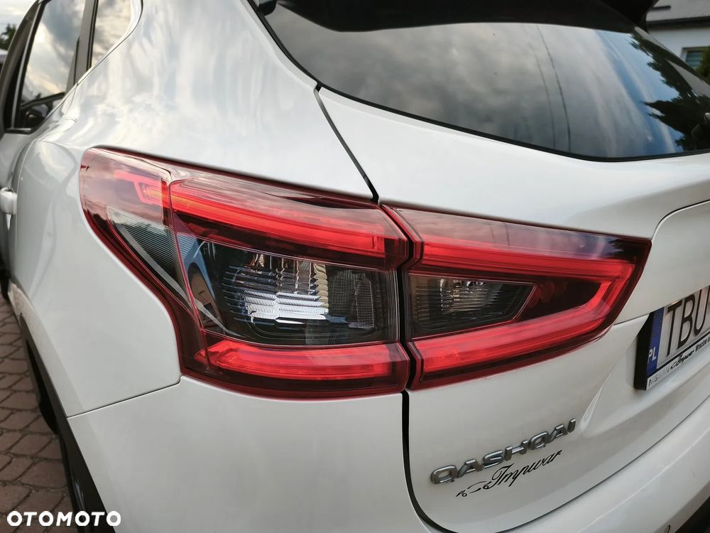 Nissan Qashqai 1.6 DIG-T N-Connecta - 17