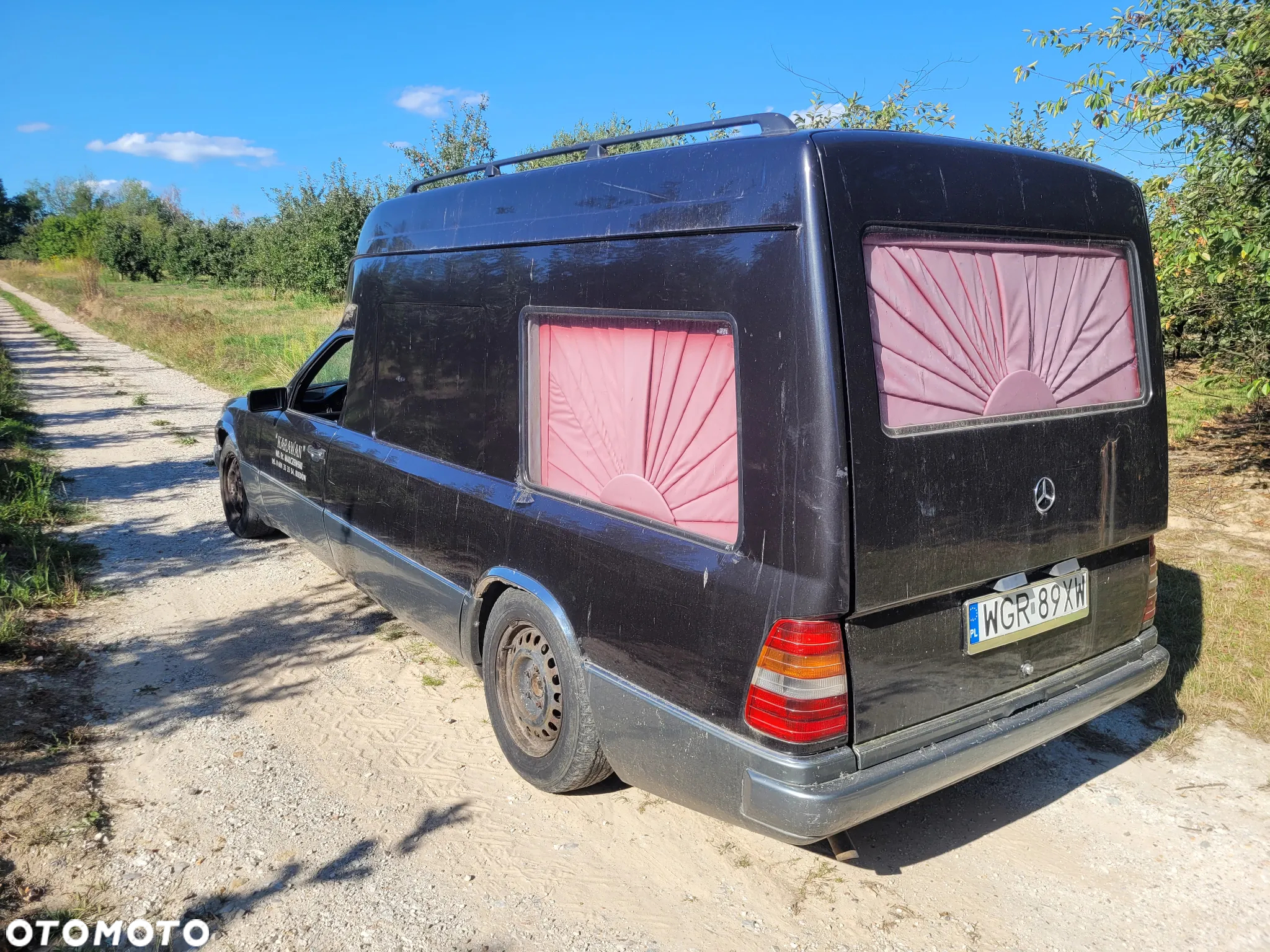 mercedes w124 karawan maska zderzak lampa grill błotnik drzwi zbiornik paliwa szyba lusterko - 4