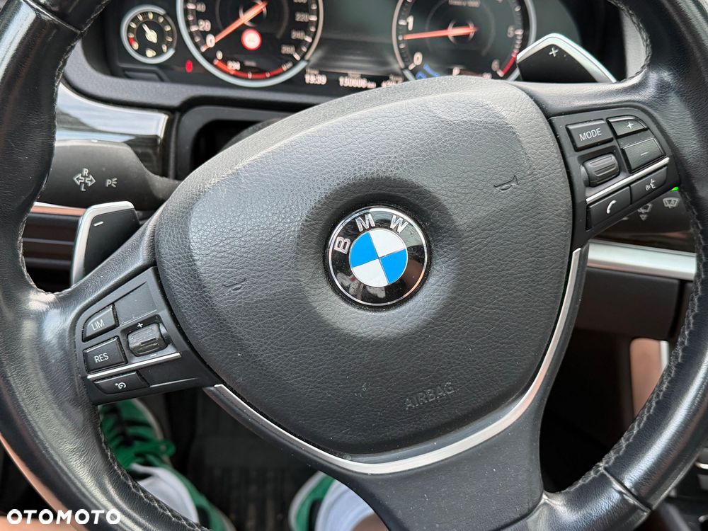 BMW 5GT 530d xDrive Luxury Line - 4
