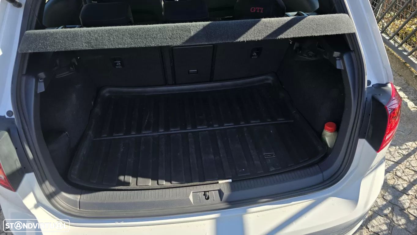 VW Golf 2.0 TSi GTi DSG Performance - 10