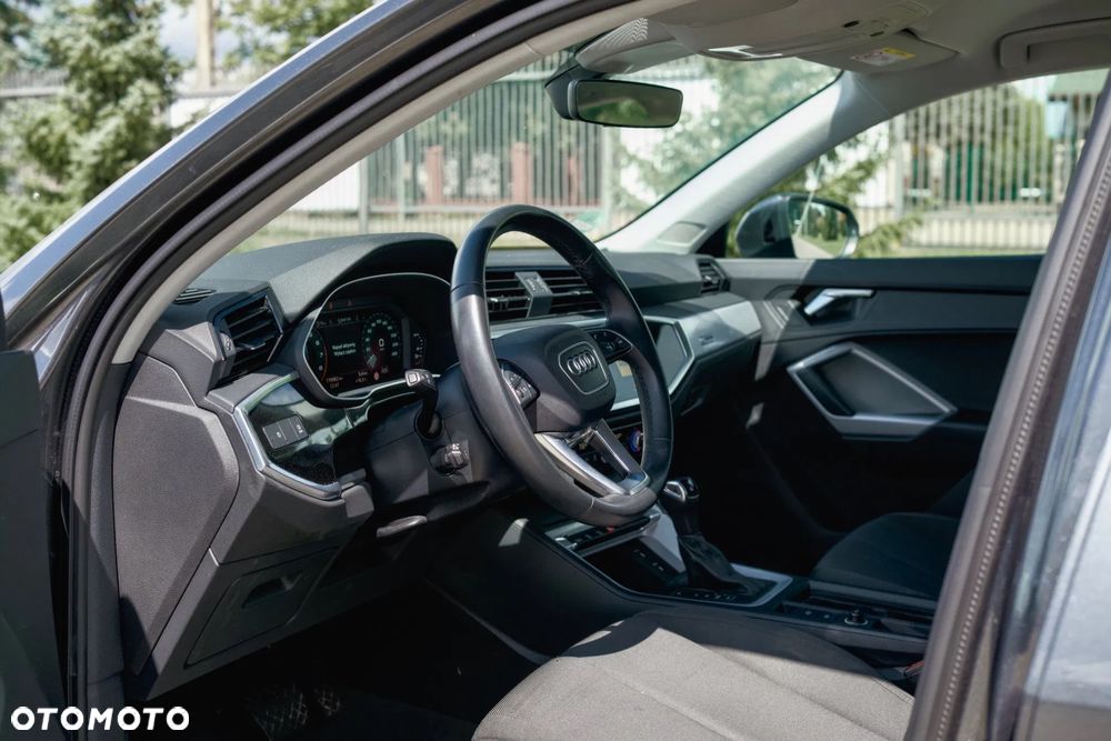 Audi Q3 35 TFSI mHEV S tronic - 11