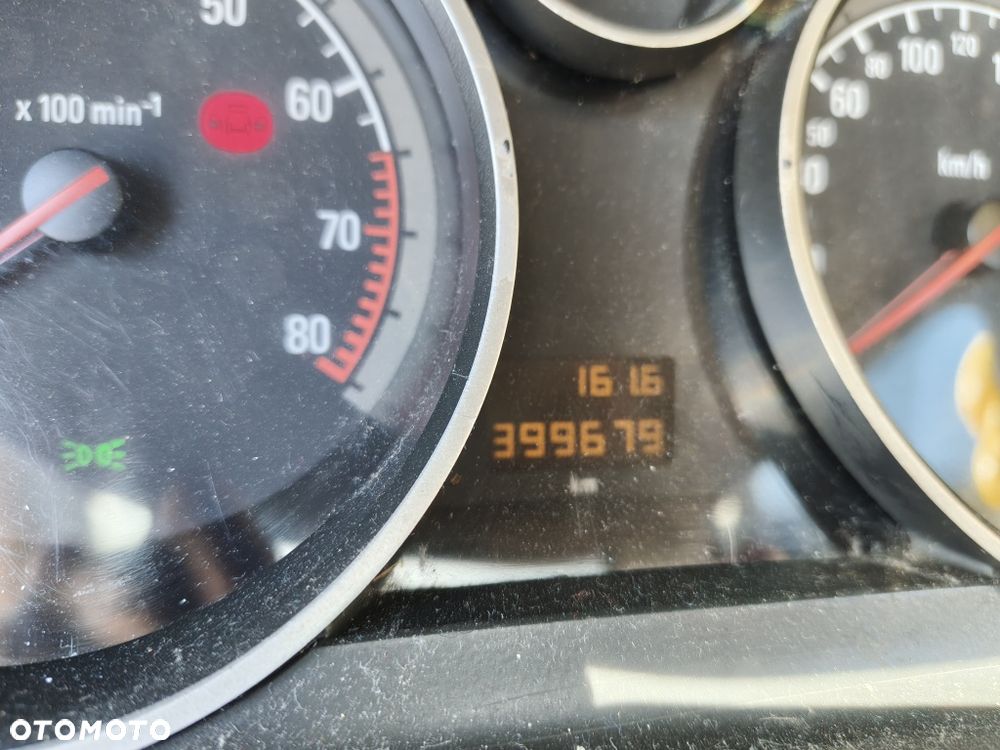 Opel Zafira - 5