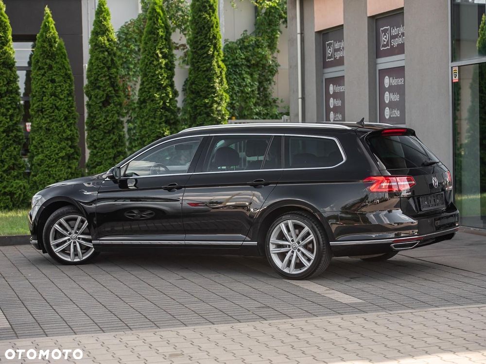 Volkswagen Passat 2.0 TDI SCR 4Motion DDG Highline - 9