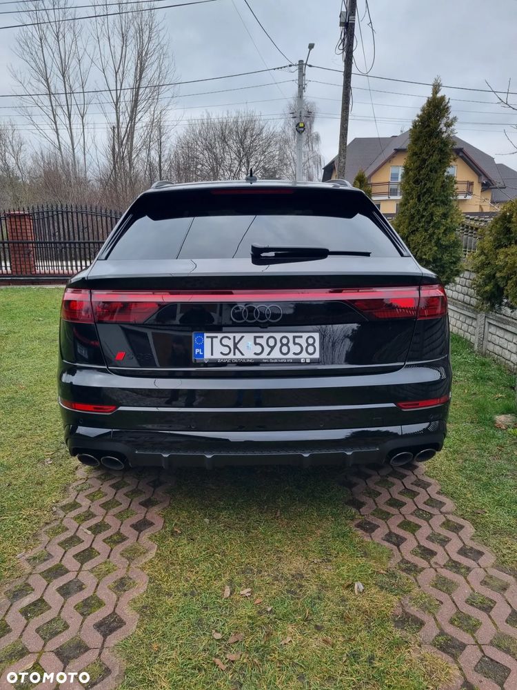 Audi SQ8 - 12