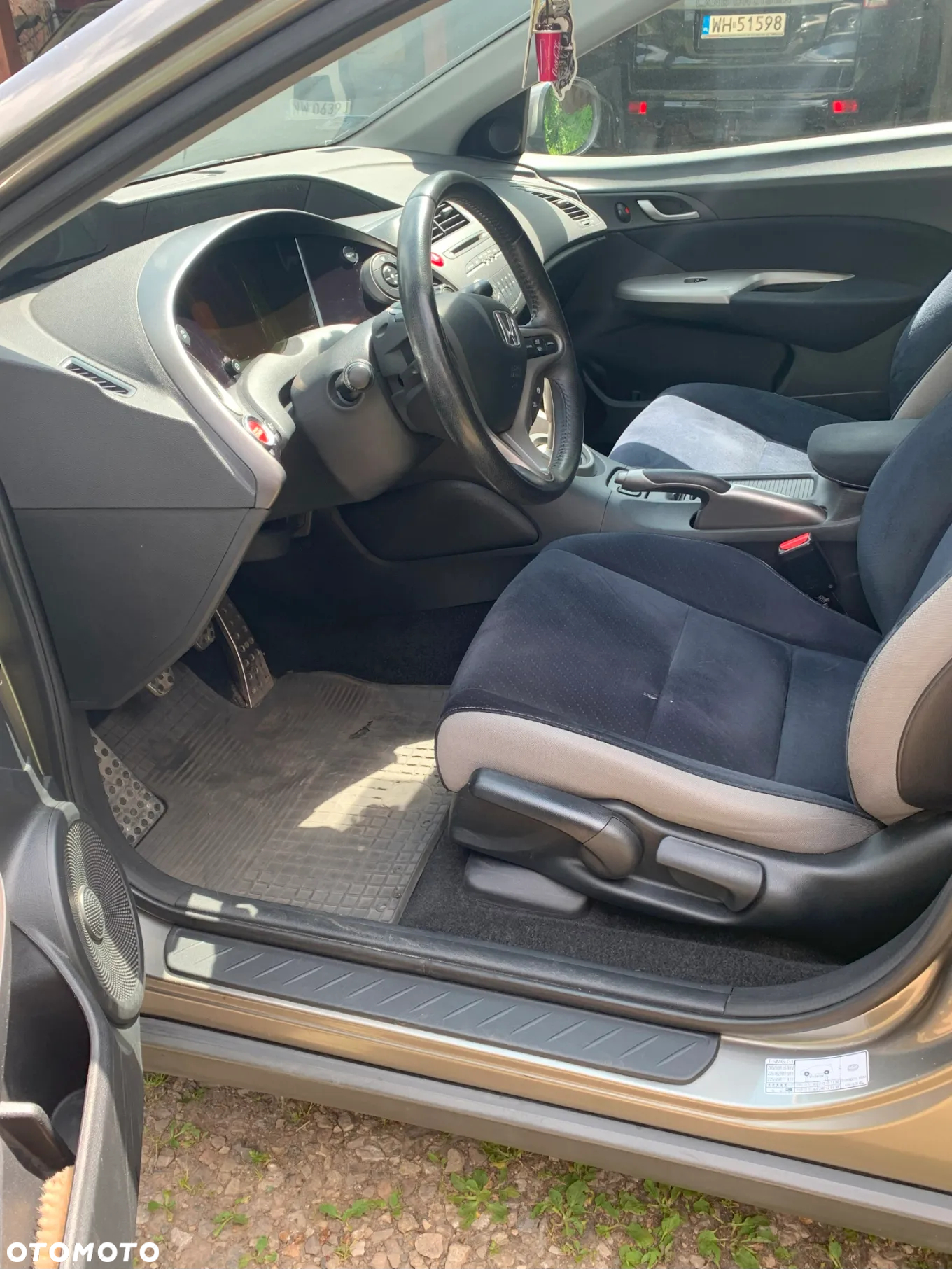 Honda Civic 1.8 Executive - 12