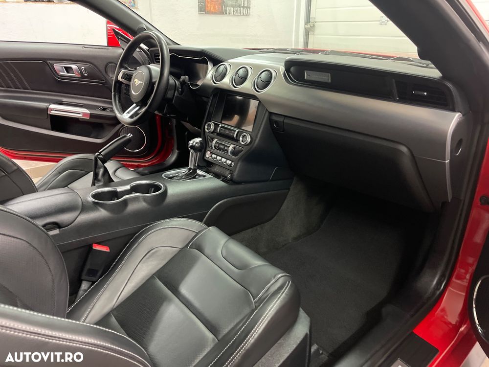 Ford Mustang 2.3 Eco Boost Aut. - 16