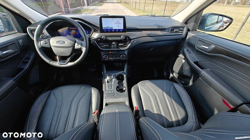 Ford Kuga - 8