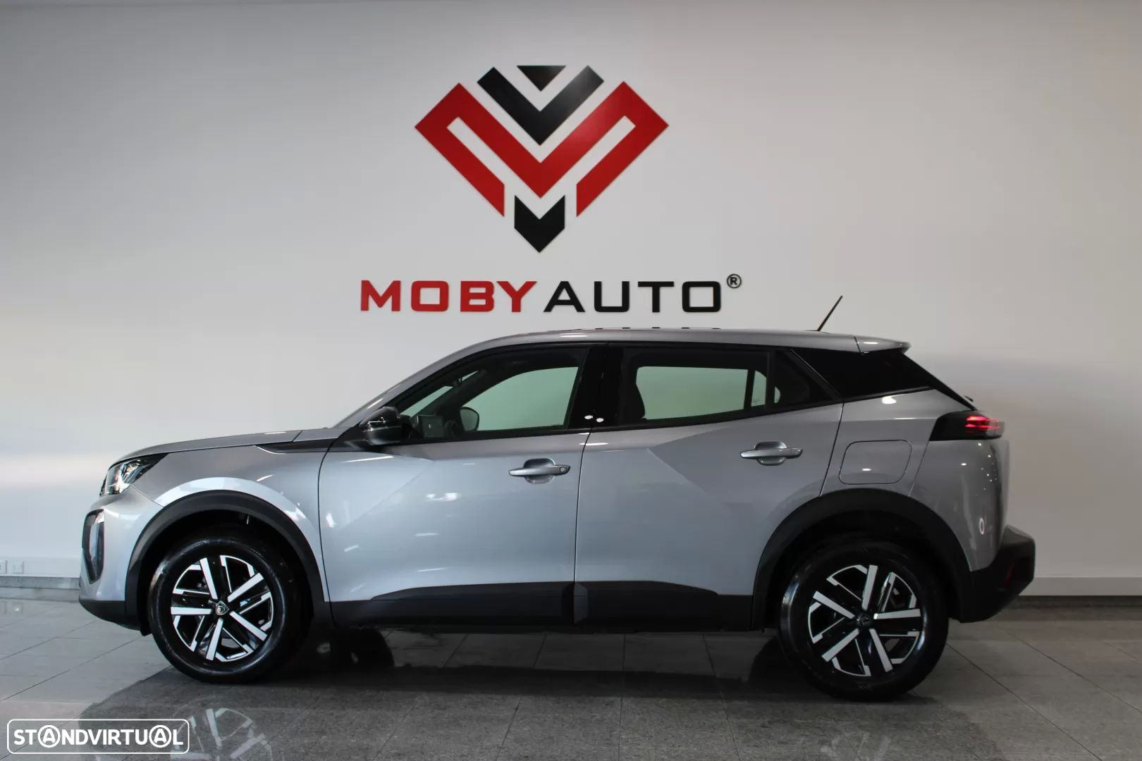 Peugeot 2008 1.2 PureTech Allure Pack - 4