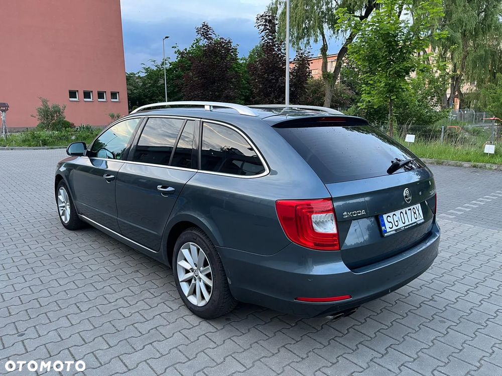 Skoda Superb 2.0 TDI Ambition - 3
