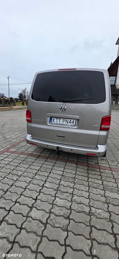 Volkswagen Caravelle - 21