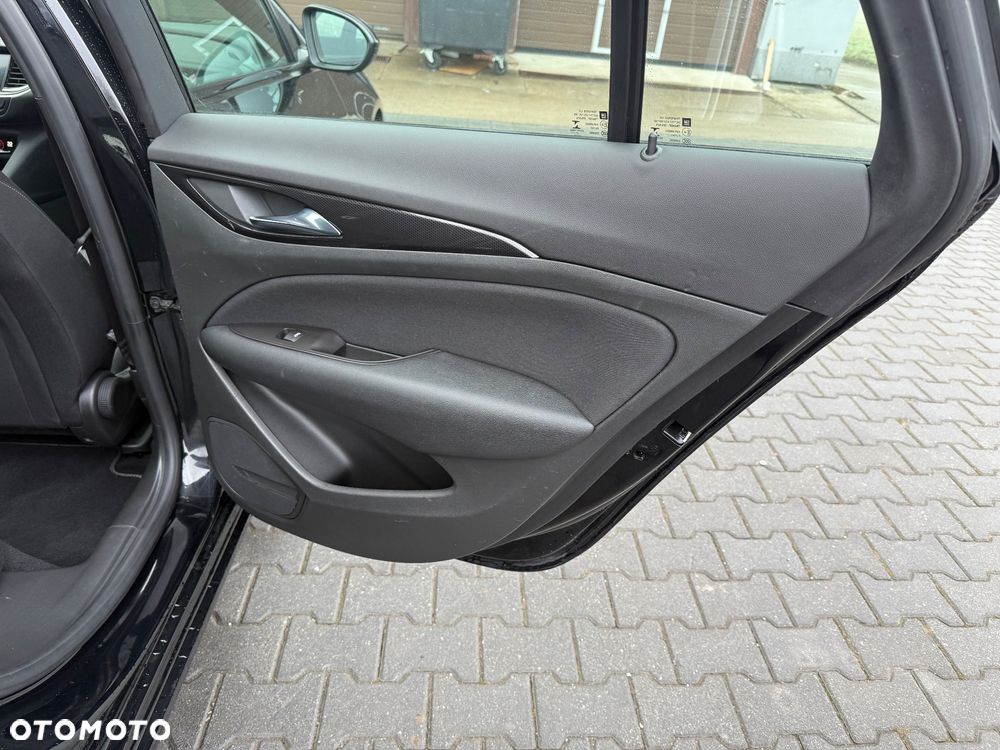 Opel Insignia 2.0 CDTI Business Elegance S&S - 16
