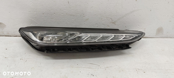 HALOGEN PRAWY LED DRL HYUNDAI KONA 17-20