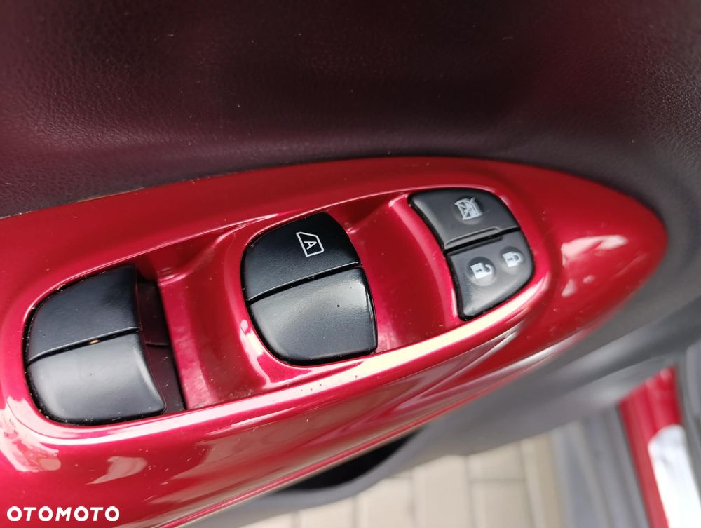 Nissan Juke 1.6 T N-Tec - 9