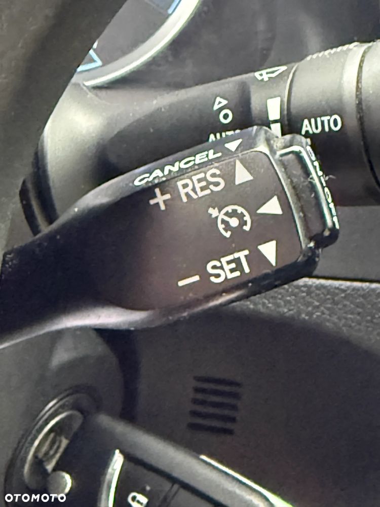 Toyota Corolla 1.6 Premium MS EU6 - 13