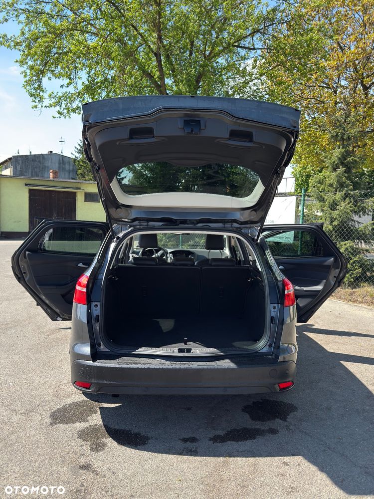 Ford Focus 1.0 EcoBoost Titanium ASS - 10