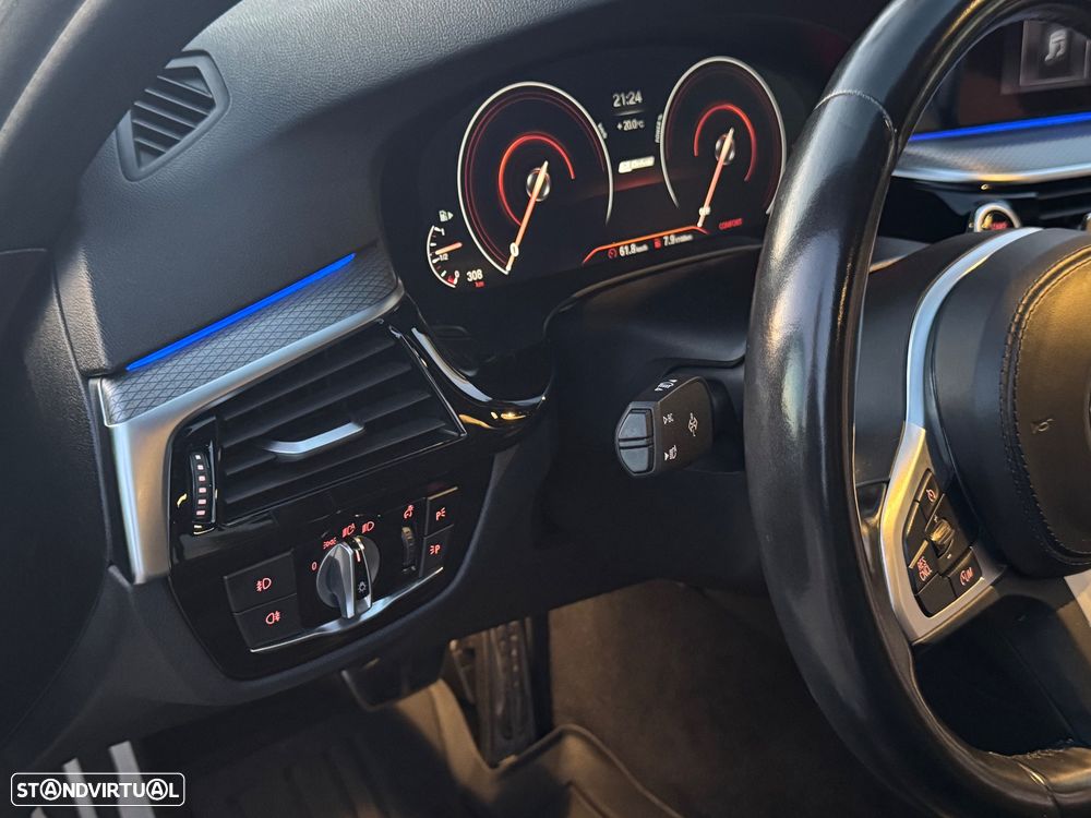 BMW 530 e iPerformance Pack M - 21