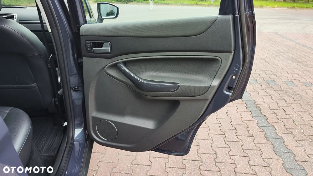 Ford Kuga 2.0 TDCi Titanium - 25