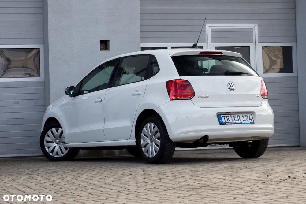 Volkswagen Polo 1.4 16V Highline - 10