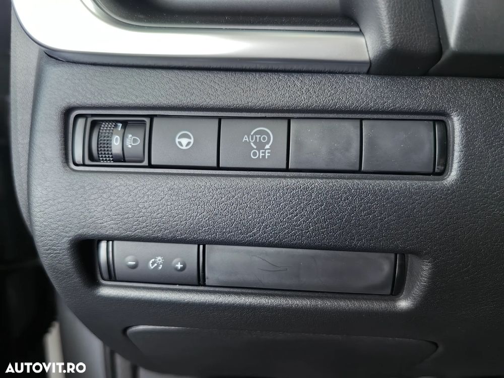 Nissan Qashqai 1.3 l 156CP X-Tronic 4WD MHEV N-Connecta - 14