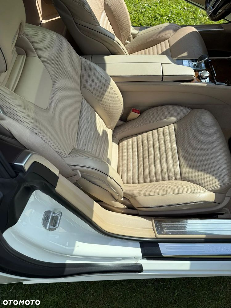 Mercedes-Benz SL 500 BlueEff - 11