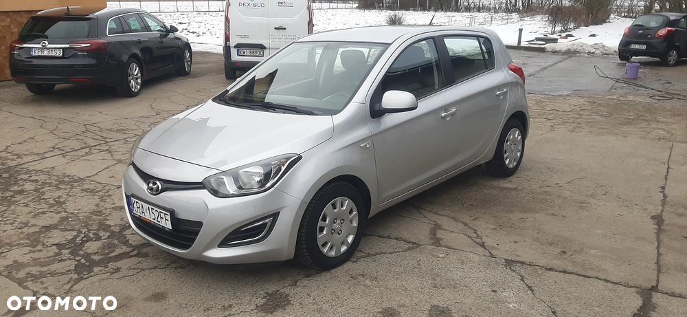 Hyundai i20 - 15