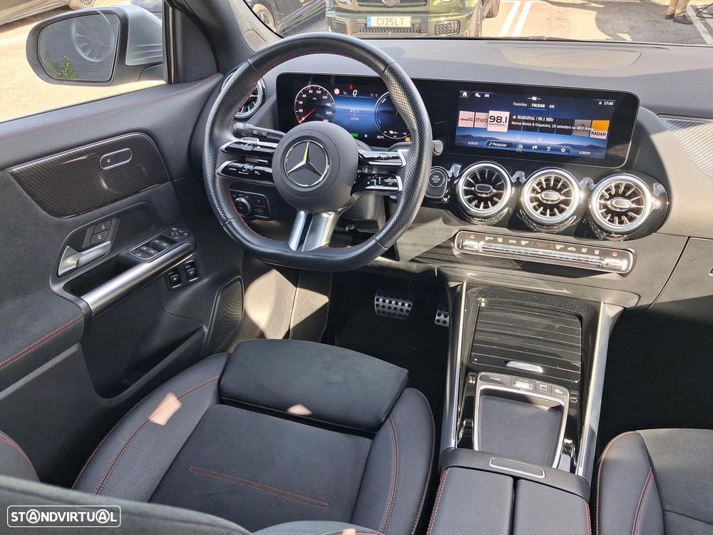 Mercedes-Benz GLA 250 e AMG Line - 18