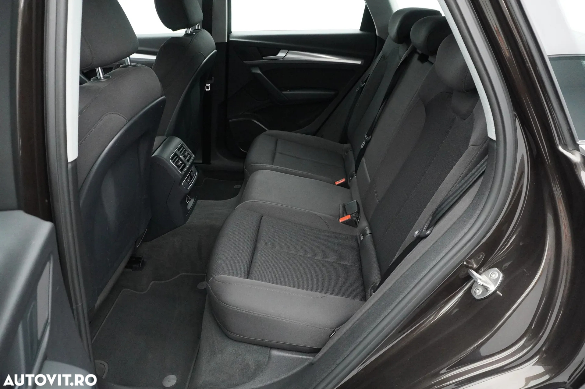 Audi Q5 2.0 TFSI S tronic Sport - 9