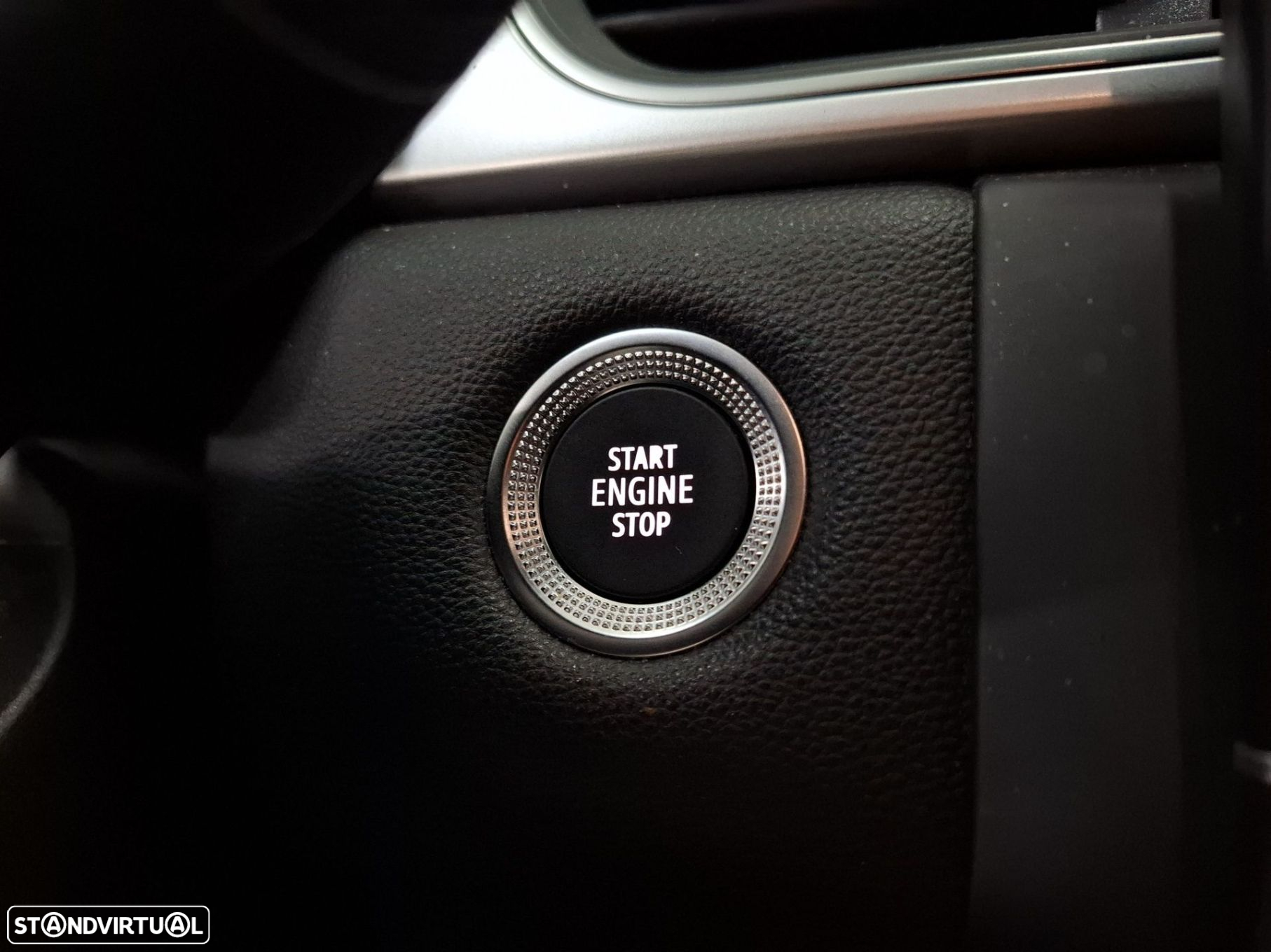 Renault Captur 1.0 TCe Techno - 19
