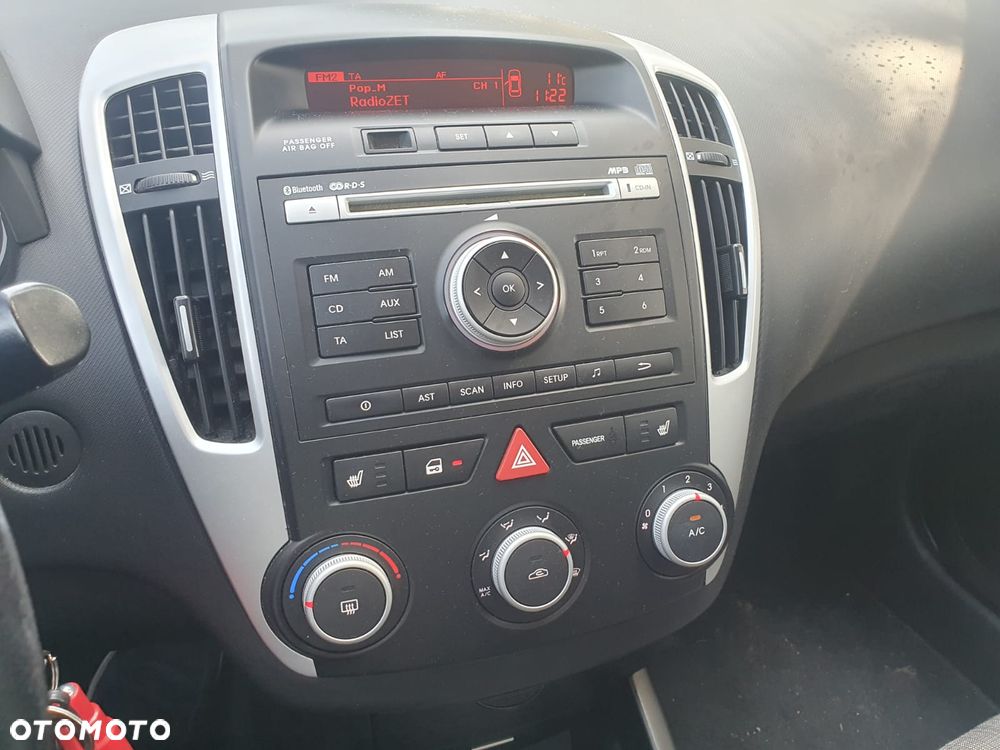 Kia Ceed 1.4 CVVT Attract - 7
