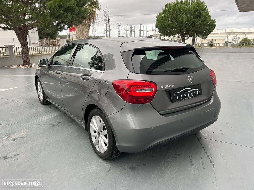 Mercedes-Benz A 180 d - 3