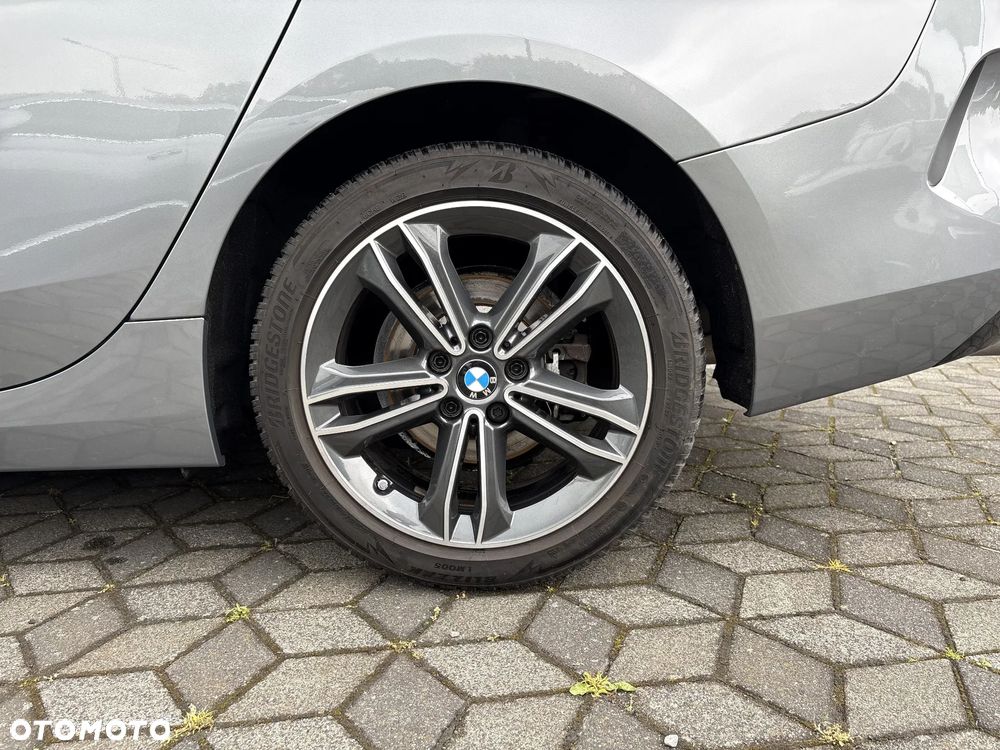 BMW Seria 2 218i sport - 20
