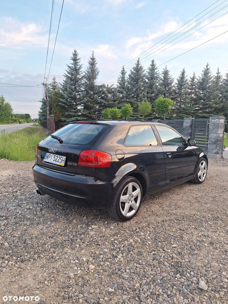 Audi A3 3-drzwiowe 2.0 TDI Ambiente - 7