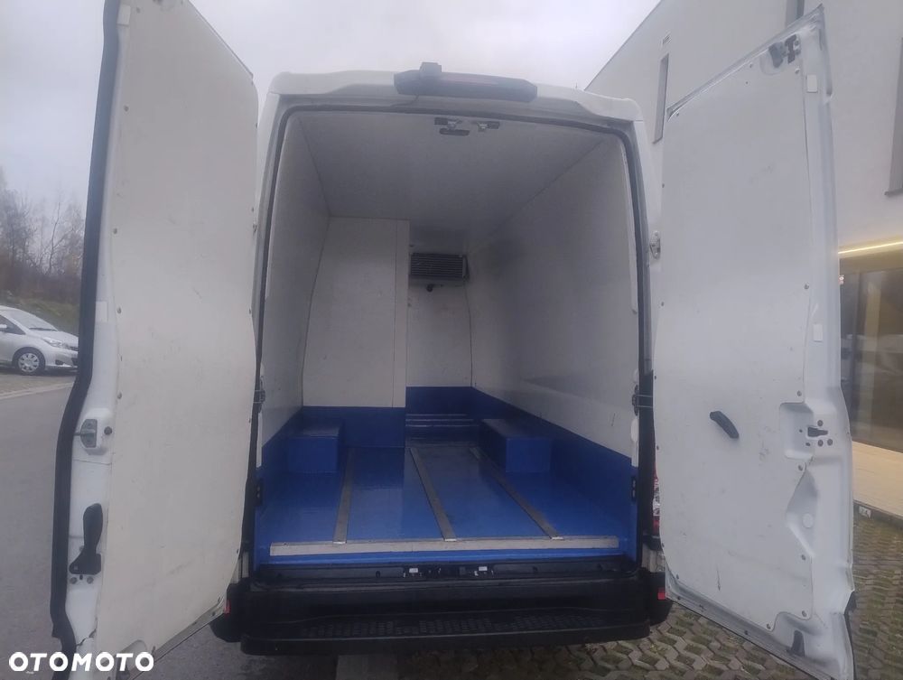 Iveco Daily - 27
