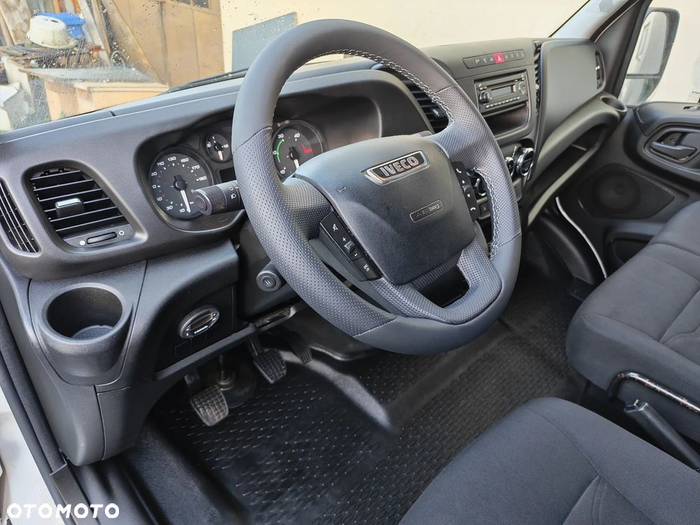 Iveco Daily 35S15 - 24