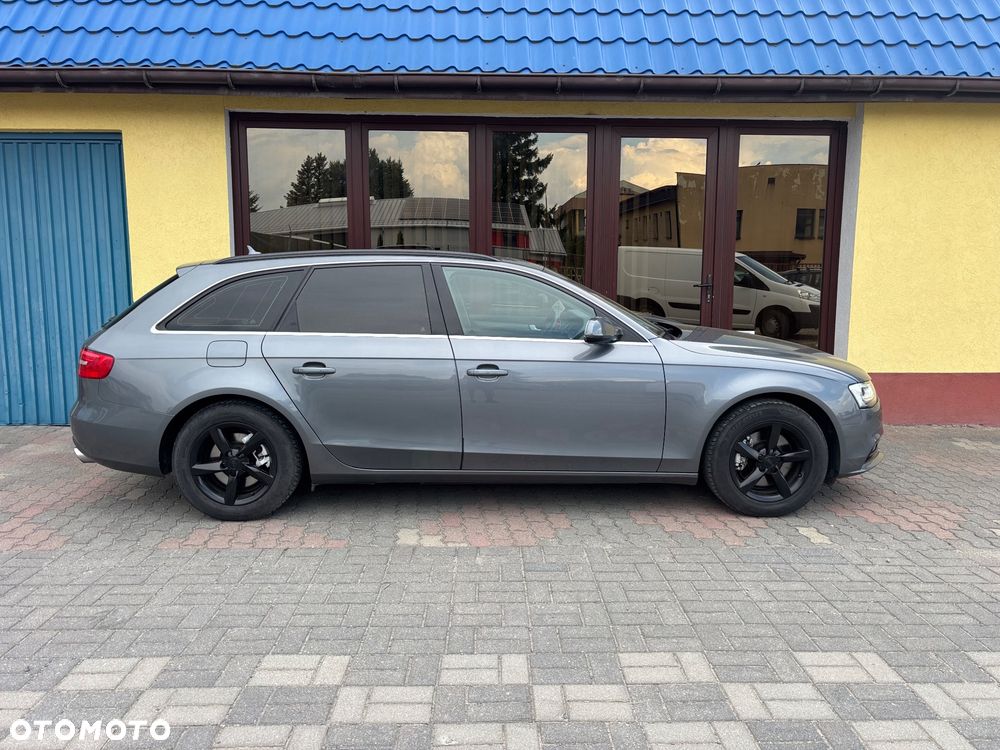 Audi A4 Avant - 6