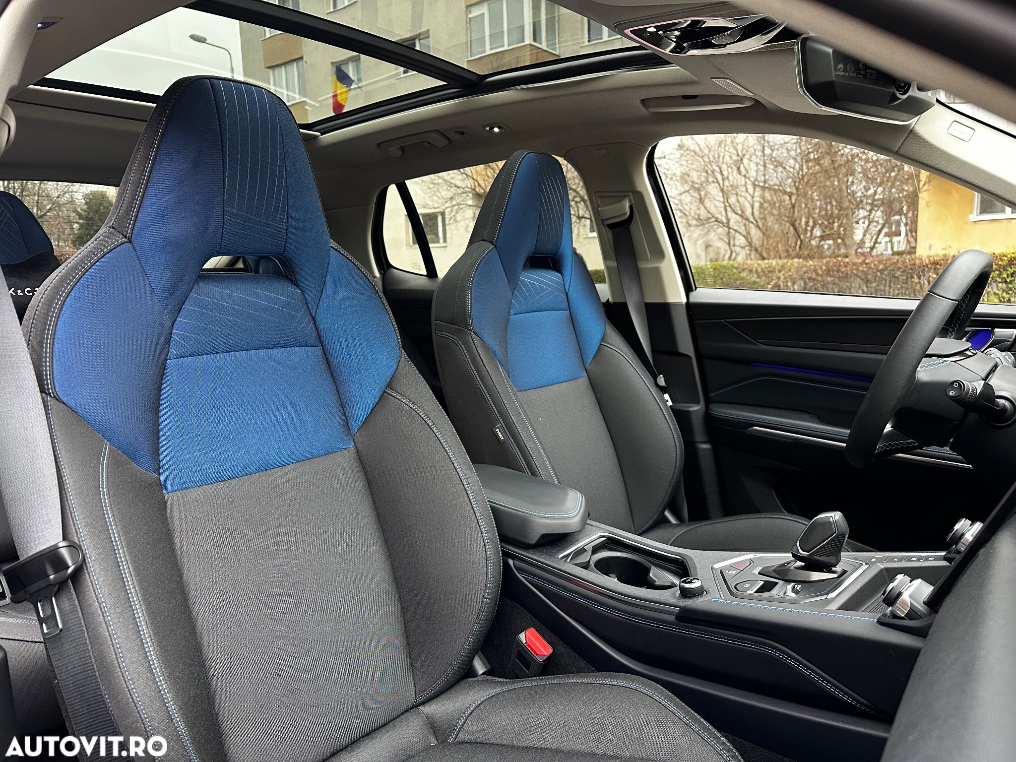 Lynk&Co 01 - 32