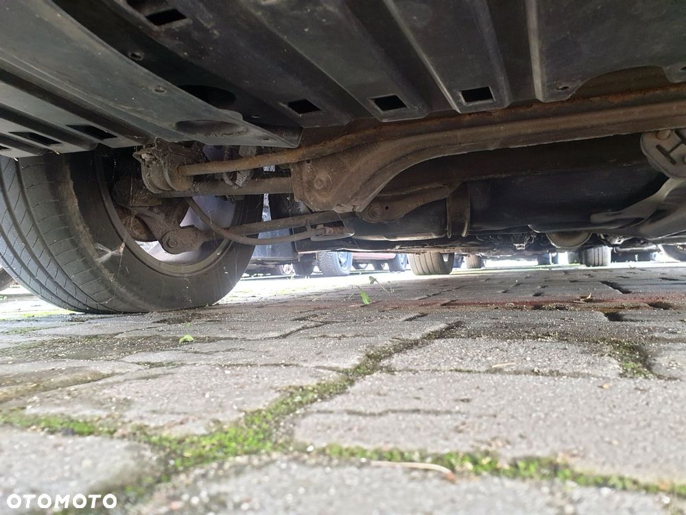 TYLNA OŚ BELKA ZAWIESZENIA ACCORD VIII SEDAN  HONDA 2008-2011 - 2