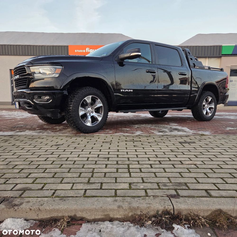 RAM 1500 5.7 Crew Cab Laramie - 17