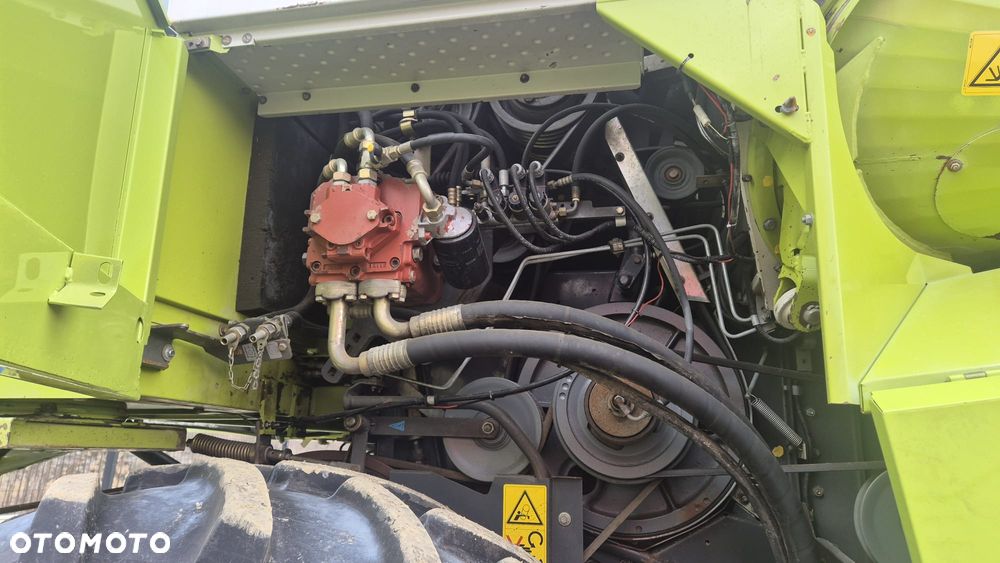 Claas Medion 340 - 5